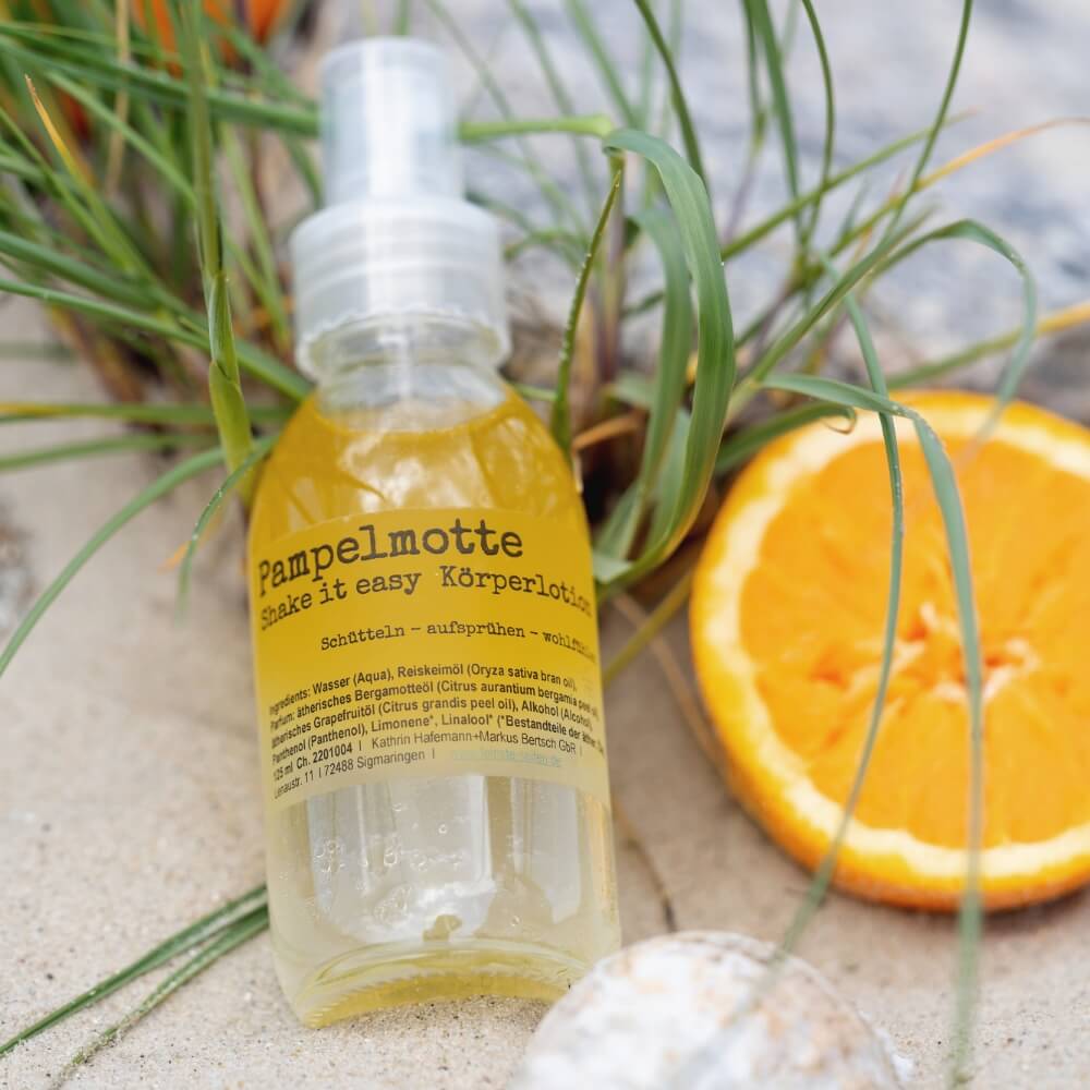 Pampelmotte Bodylotion mit Reiskeimöl in Glasflasche mit Lotionspender