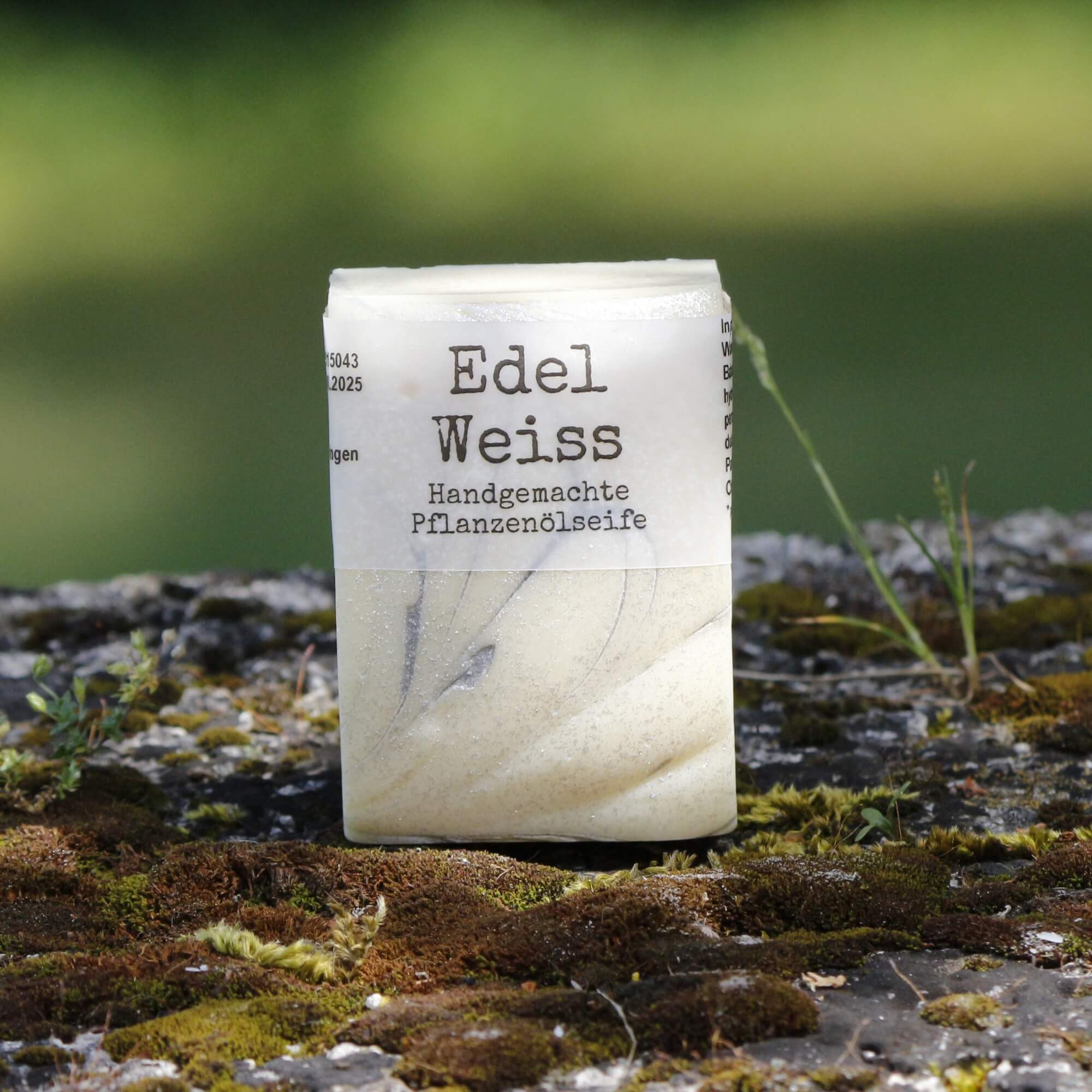 Handgemachte EdelWeiss Spa-Seife mit frischem Duft