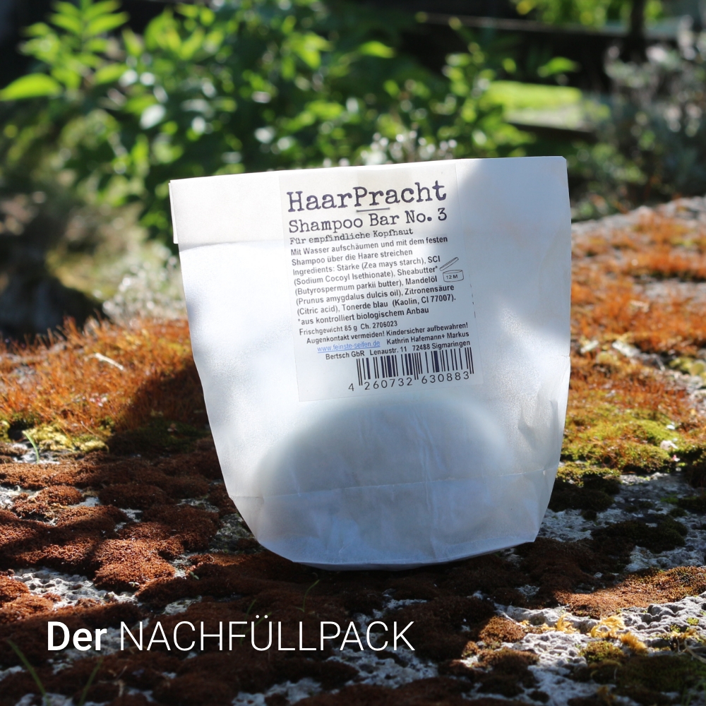 Refill festes Shampoo No. 3 HaarPracht in Pergamintüte für empfindliche und trockene Kopfhaut.