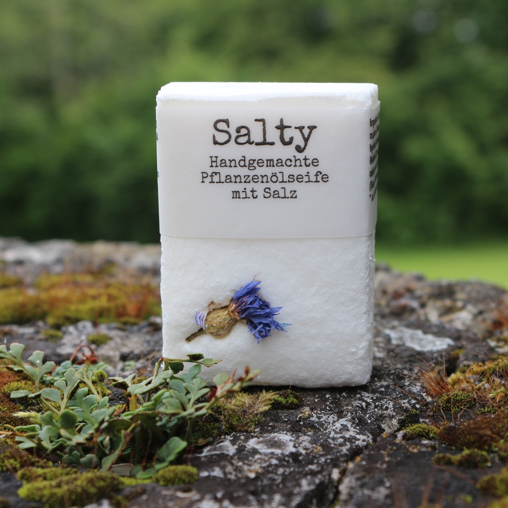 Handgemachte Salzseife mit naturbelassenem Salz