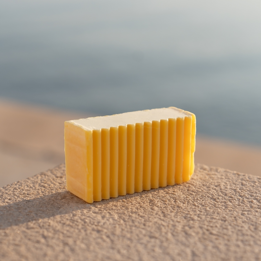 Duschseife LemonSwirl – handgemachte Naturseife mit Zitronengrasöl